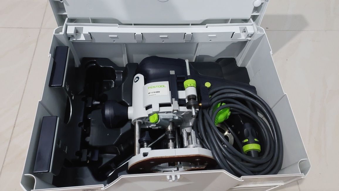 Вертикальний фрезер Festool OF 1010 EBQ-Plus
