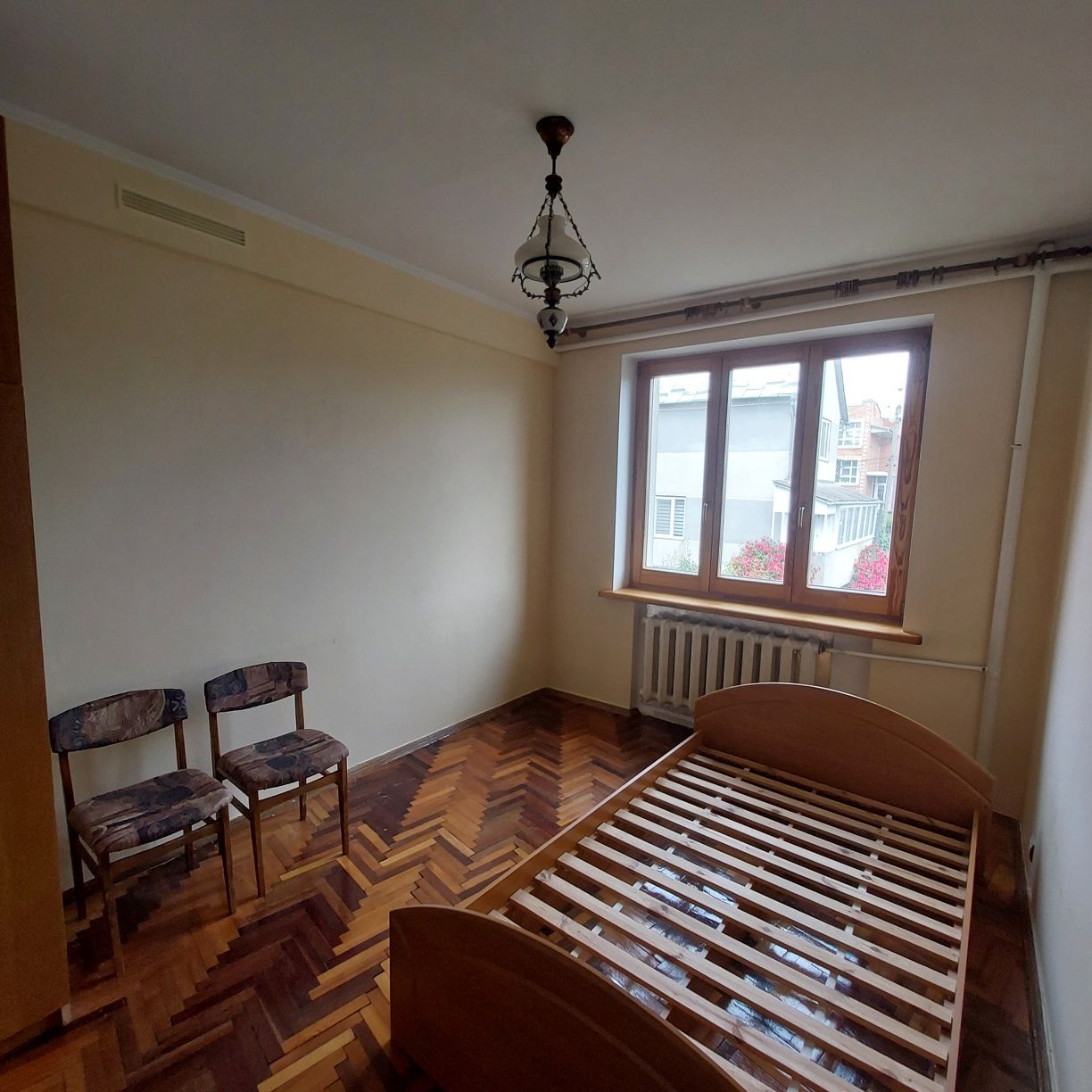 Продам  добротний   будинок  у  місті   Терміново  !  Торг !
