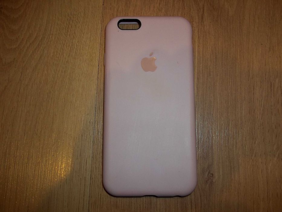 Чехол на IPhone 6s.