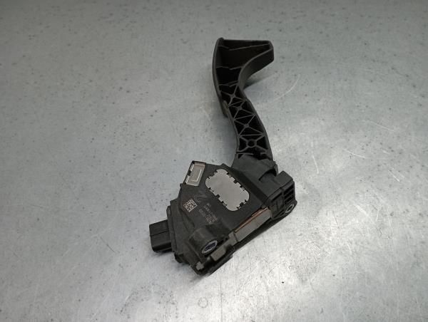 Pedal do acelerador TOYOTA Auris Hatchback (_E18_)