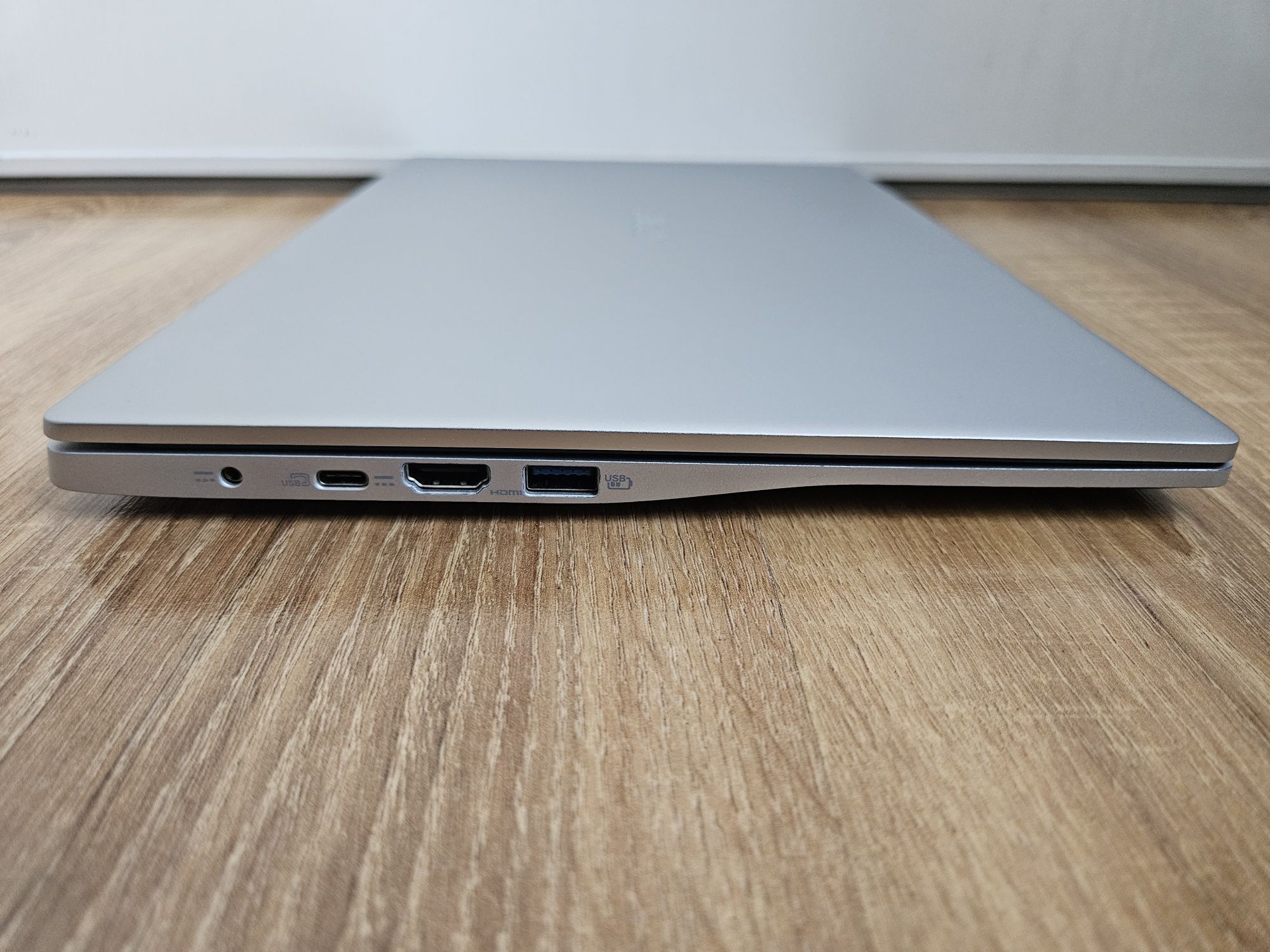 Laptop Acer Swift SF314 ryzen 7 4700u 16gb ram