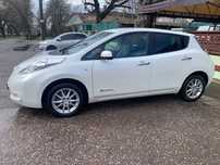Аренда прокат электромобиля Nissan LEAF НИССАН ЛИФ 30 кВТ КОЖА ДЕШЕВО