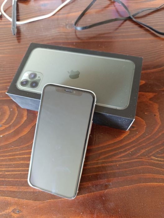 iPhone 11 pro ideal stan