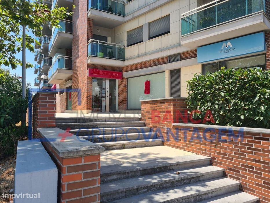 Loja - Malvarosa - Alverca do Ribatejo