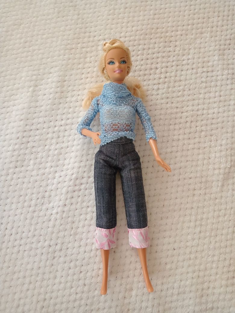 Lalka Barbie Mattel rok 2009