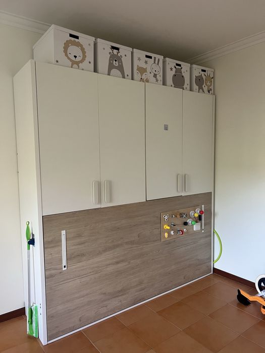 Cama abativel com armario conforama