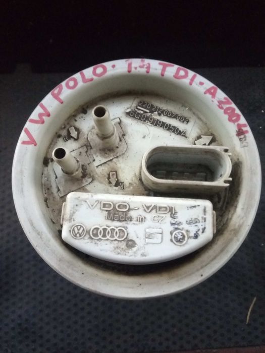 Boia combustível VOLKSWAGEN Polo (9N)