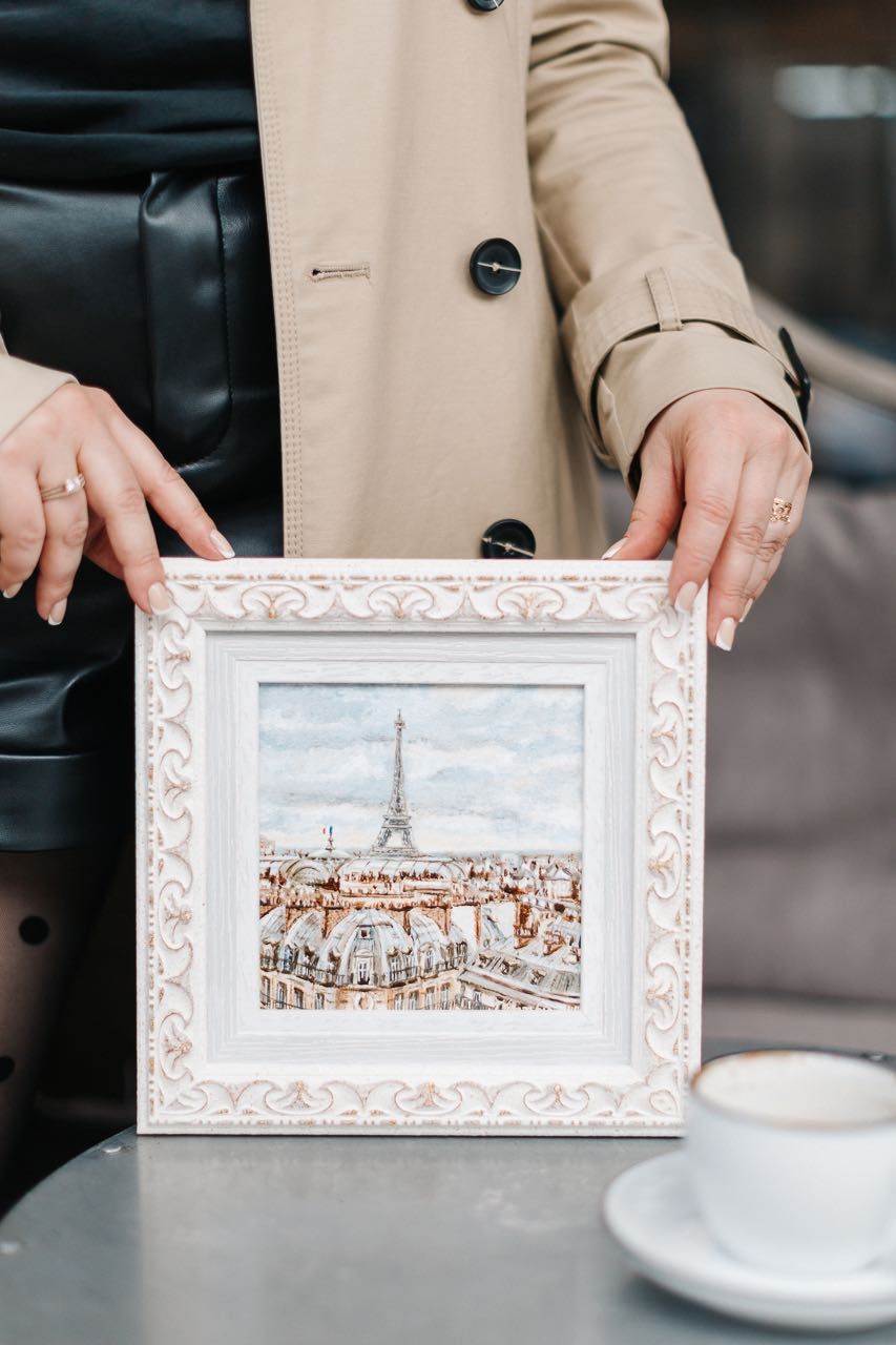 Картина «Париж в облаках»