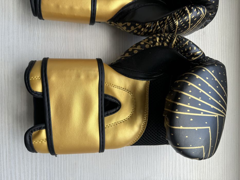 Luvas de Boxe.
