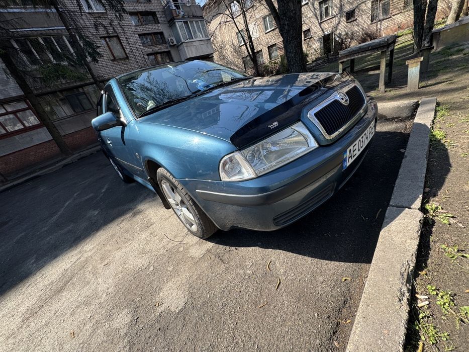 Продам Шкода Октавия тур