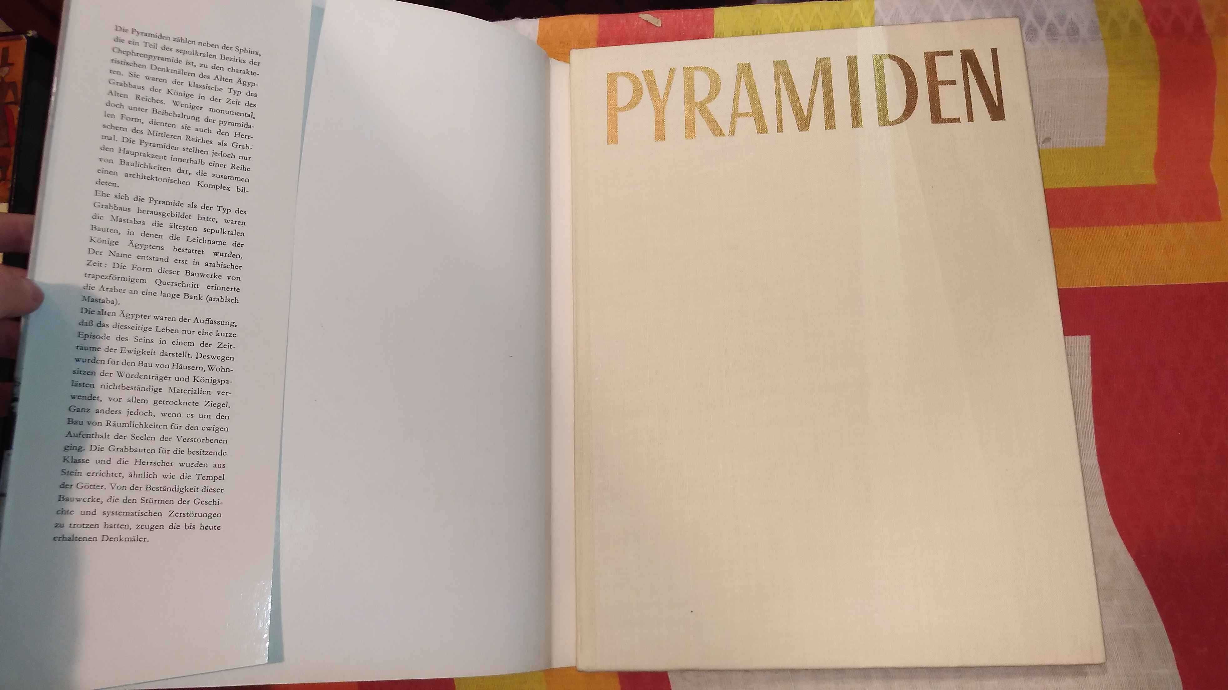 Piramidy i mastaby Pyramiden und mastabas po niemiecku K. Michałowski