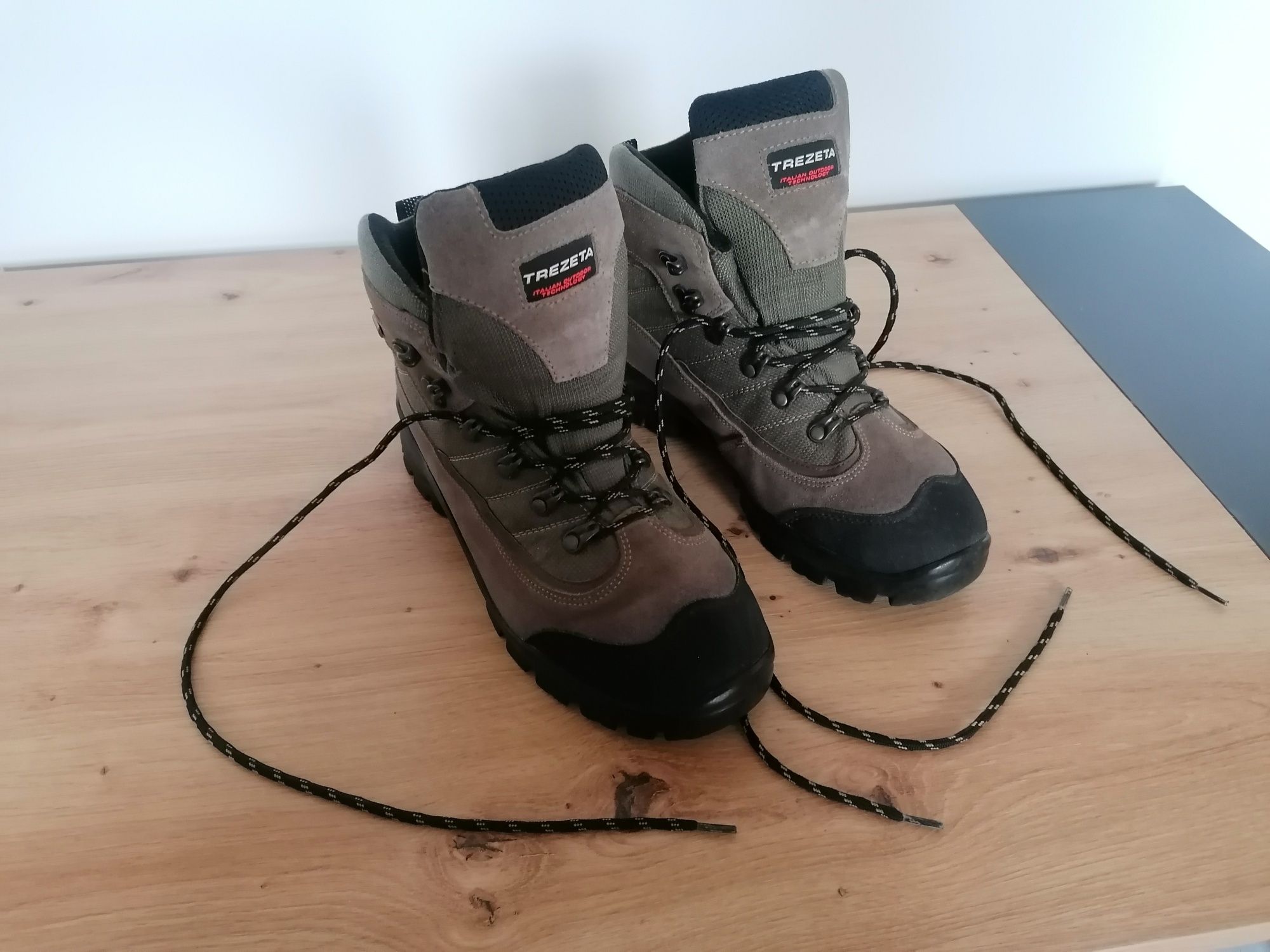 Buty trekkingowe włoskie Trezeta rozmiar 42 Gore-tex męskie w góry