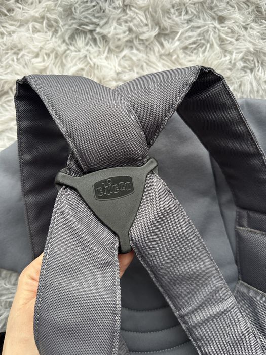 Нагрудна сумка Chicco EasyFit сіра