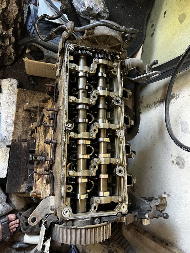 ГБЦ головка двигуна 1.6tdi CAYА, CAYC,CAYB VAG