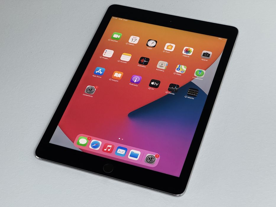 iPad Pro 9.7 (A1674) - 32GB - Cellular (LTE) - faktura VAT 23%