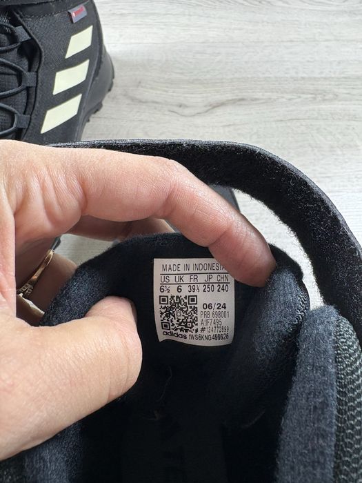 Adidas Terrex зимові жіночі кросівки 39 розмір