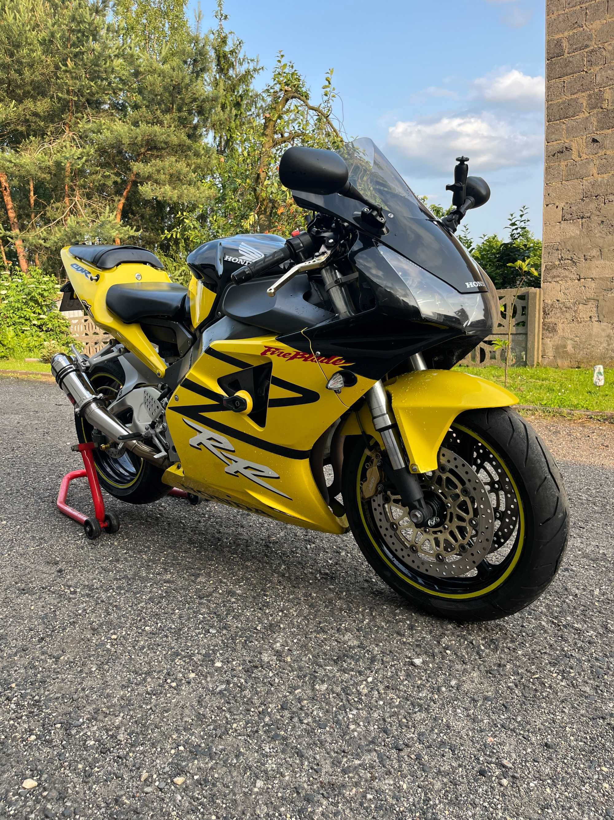 Honda CBR 954RR 2004r. stan bardzo dobry doinwestowana !