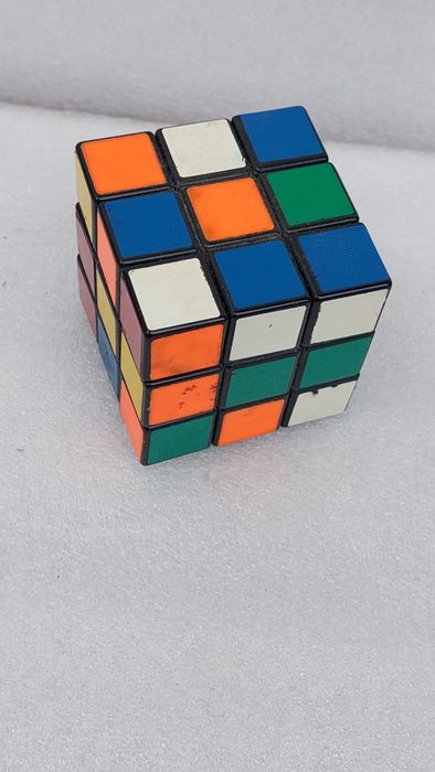 Кубік рубіка  старих часів