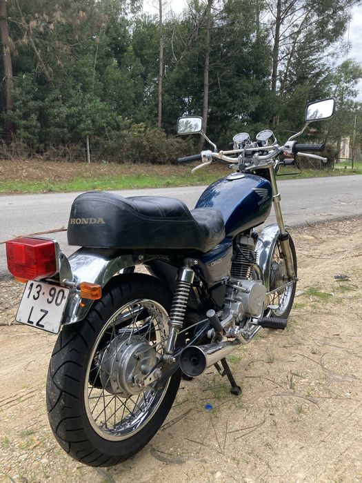 Honda CM 125 custom