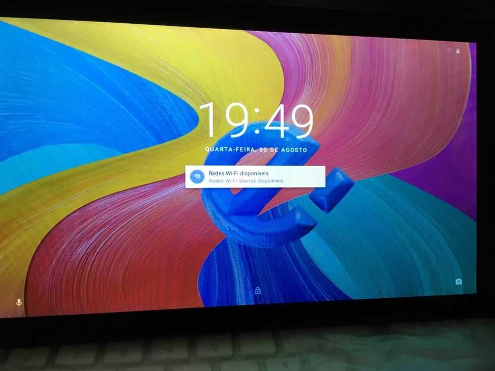 Tablet E-Star – Com Problema de Software | Com Carregador |