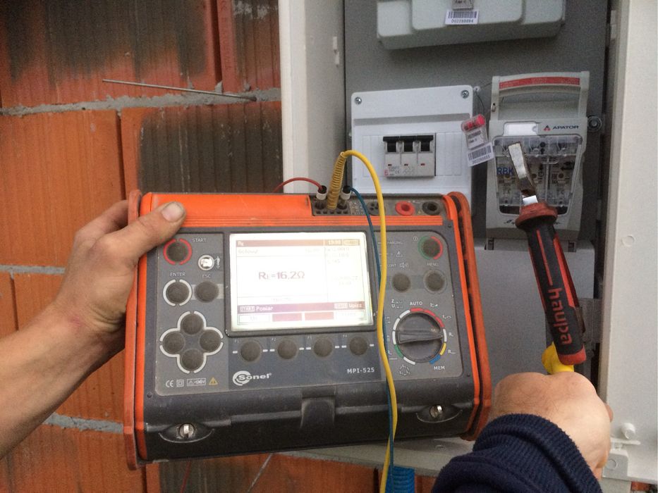 Elektryk-Usługi Elektryczne