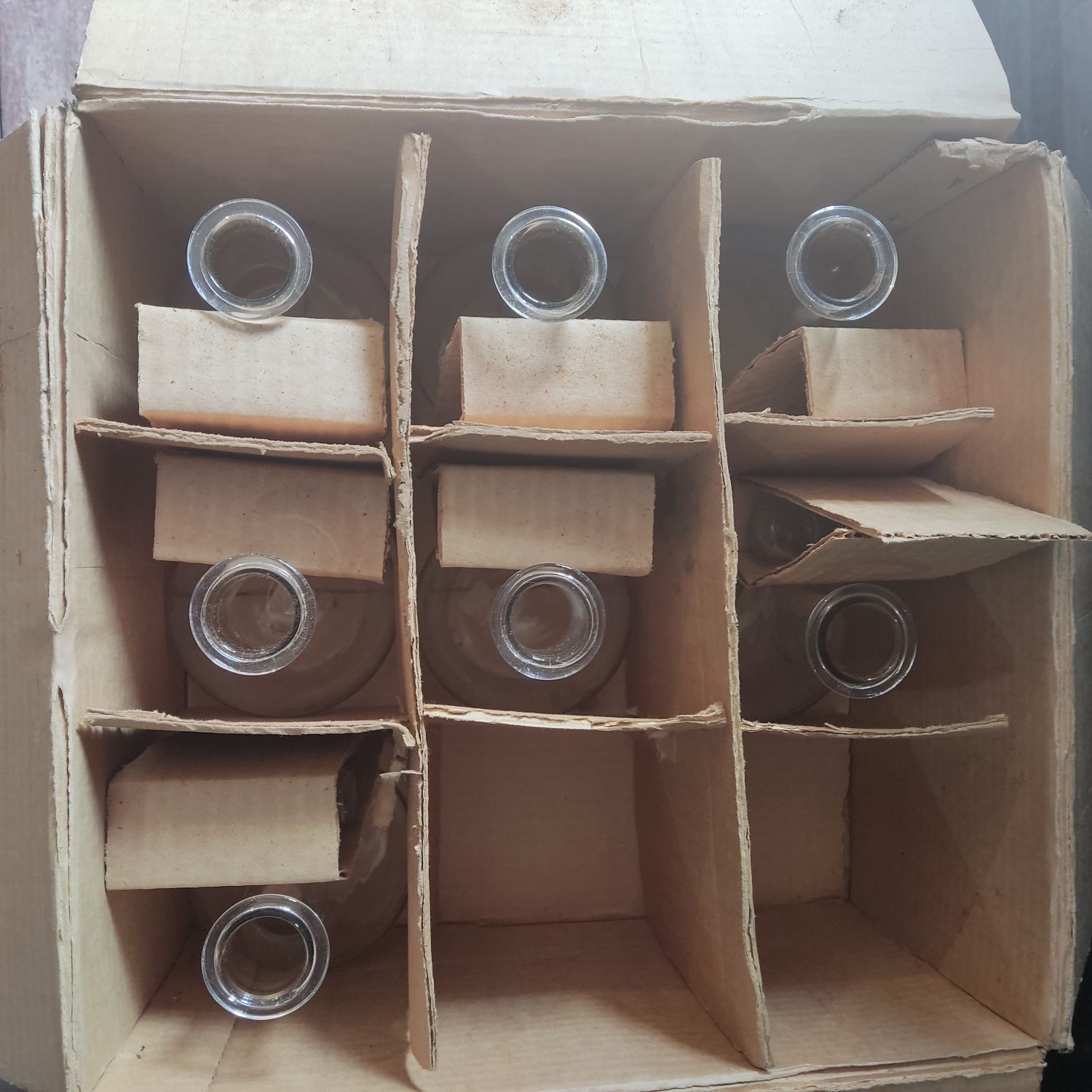 Графінчики продам