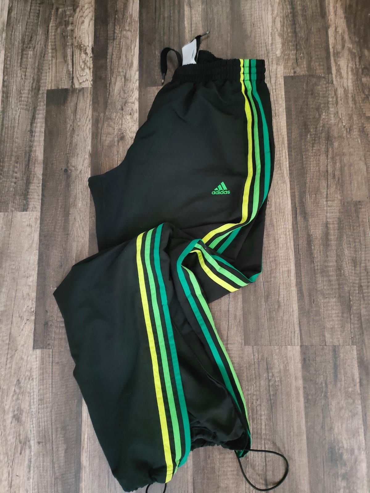 Spodnie dresowe Adidas CLIMA  365 z zamkami na podszewce