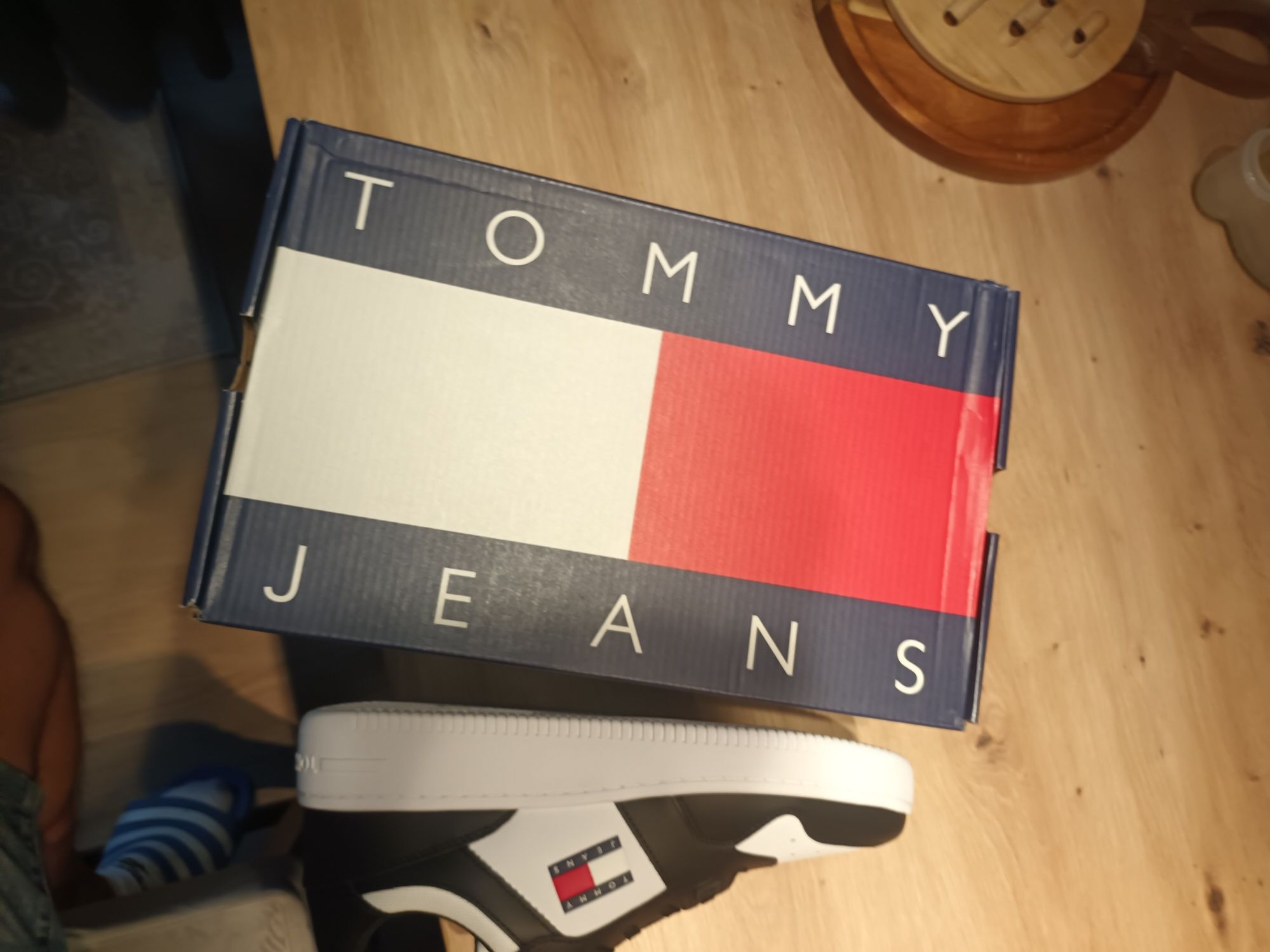 TOMMY HILFiGER ZION buty sneakersy męskie oryginalne r.41-45 nowe