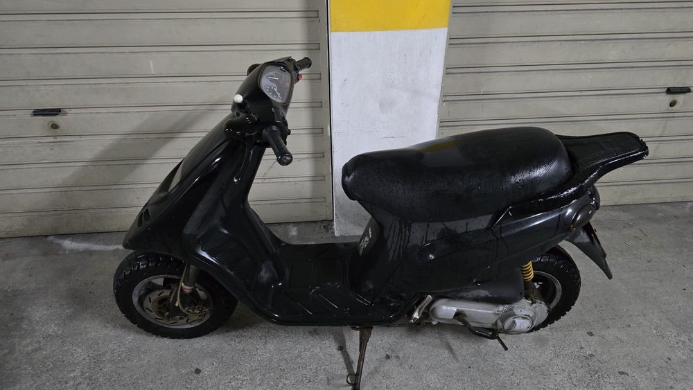 Vendo esta scooter motor colada