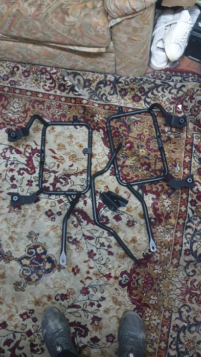 Suportes de malas laterais para Ténéré 700