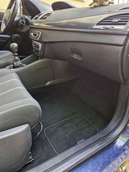 Рено меган універсал