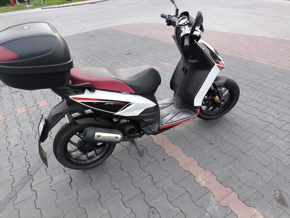 Sprzedam skuter Aprilia Sr motord 50