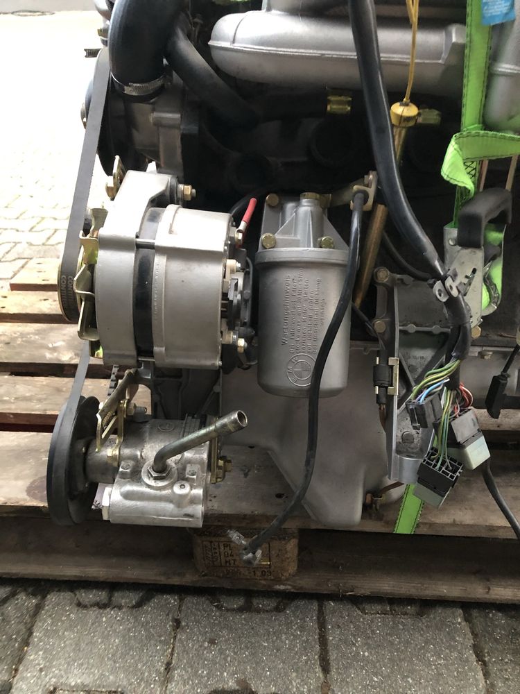 Kompletny Silnik BMW M30 B35,E24,E28,E23