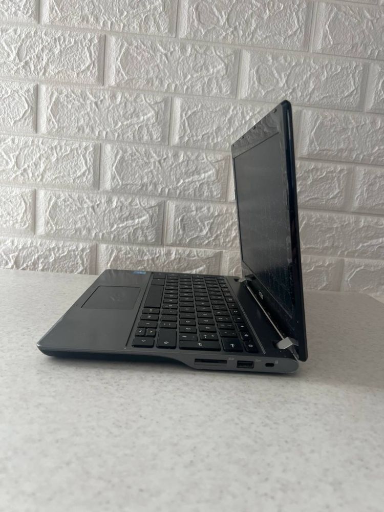 Ноутбук Acer C740