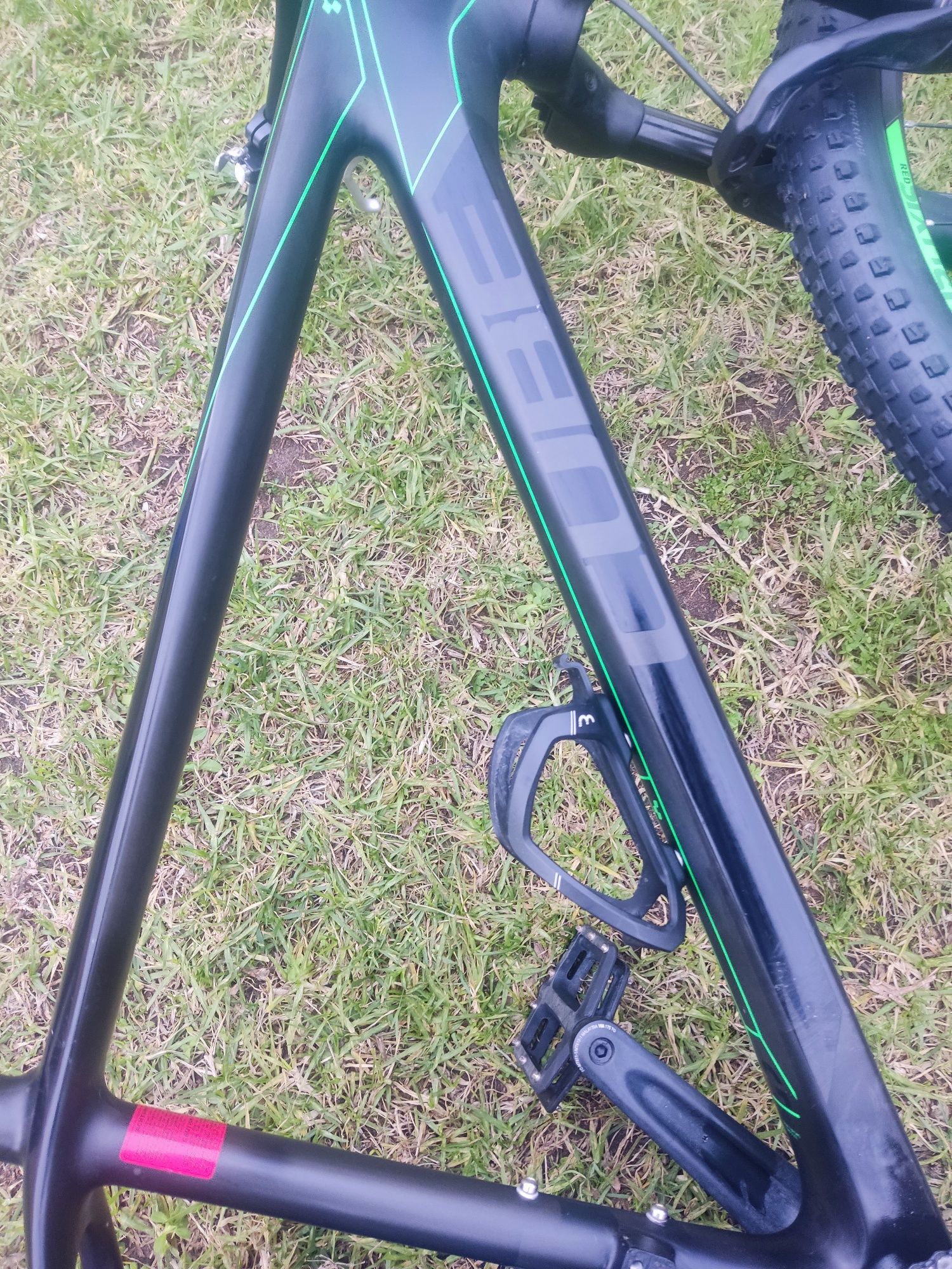 Bicicleta CUBE Carbono 29 L