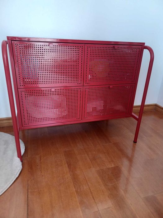 Cómoda gavetas metálica IKEA