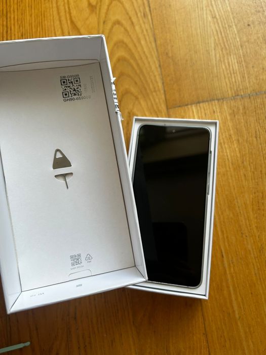 Samsung Galaxy S21 FE 5G 128/6 GB biały – Stan bardzo dobry