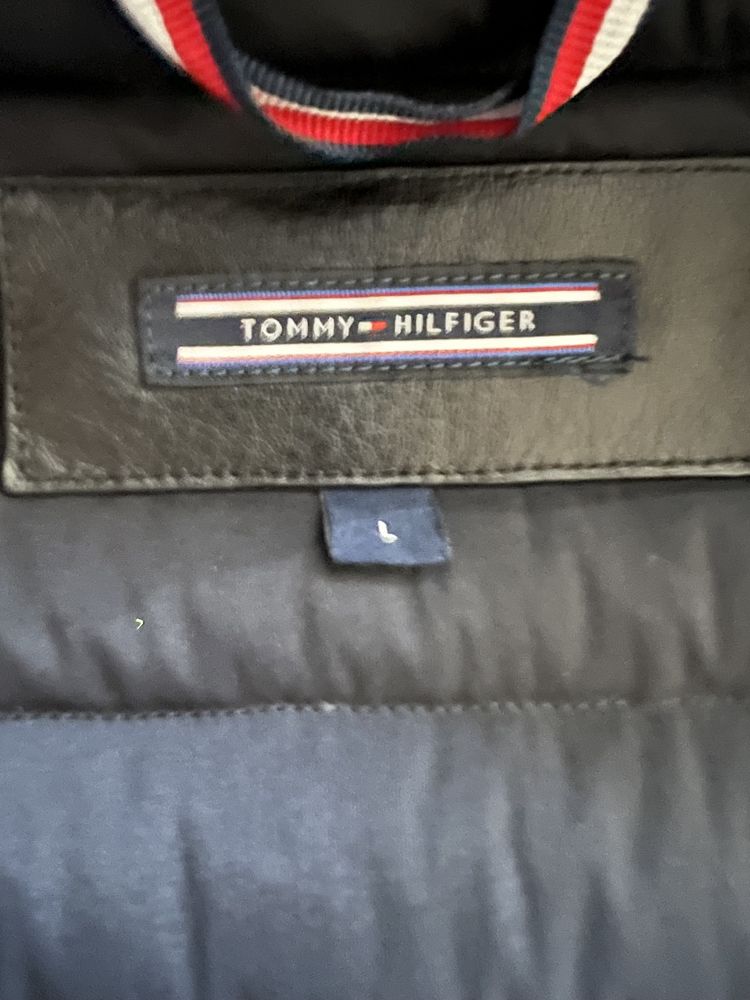 Sprzedam plaszcz Tommy hilfiger