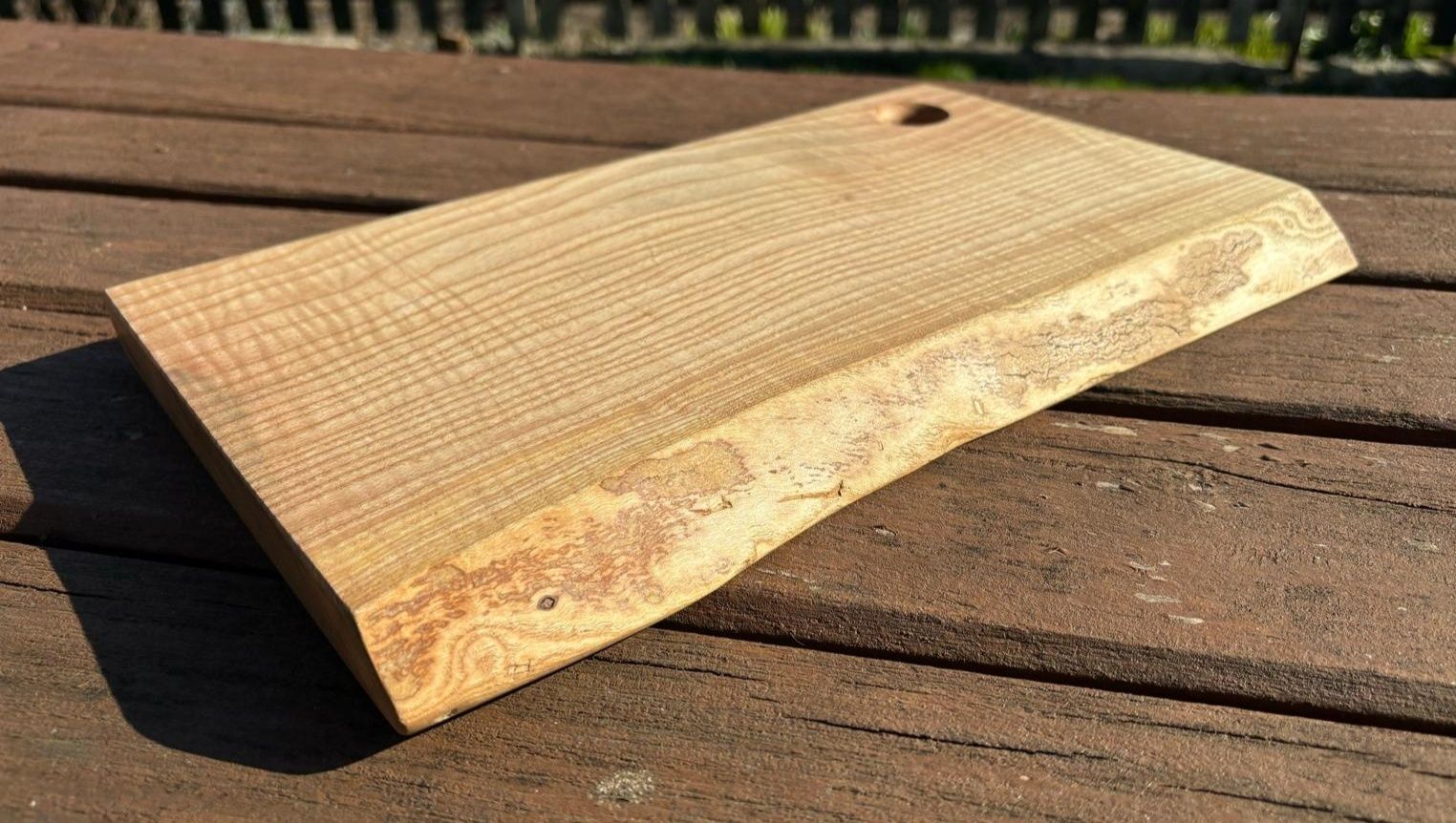 Deska do krojenia serwowania lite drewno jesion handmade rzemieślnicza