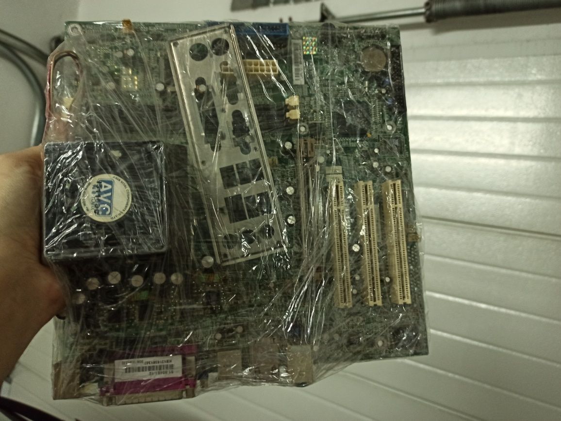 Motherboard.   .