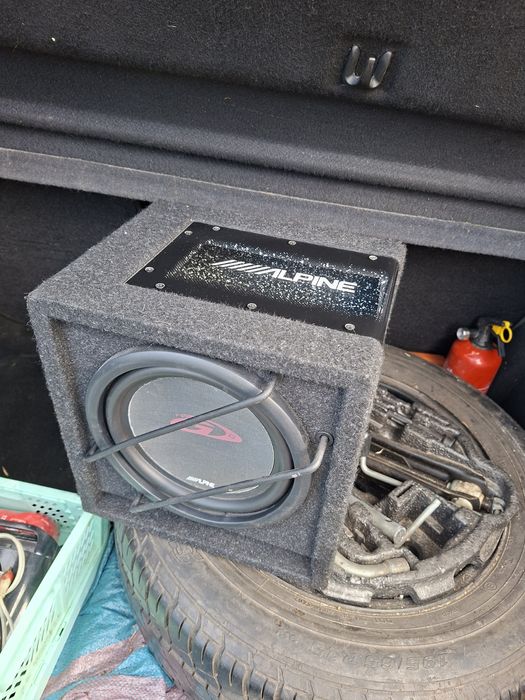 Subwoofer samochodowy alpine SBG-844BR