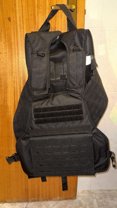 VENDO- Colete Tático Plate Carrier Laser-Cut – NOVO – Fardas de Elite