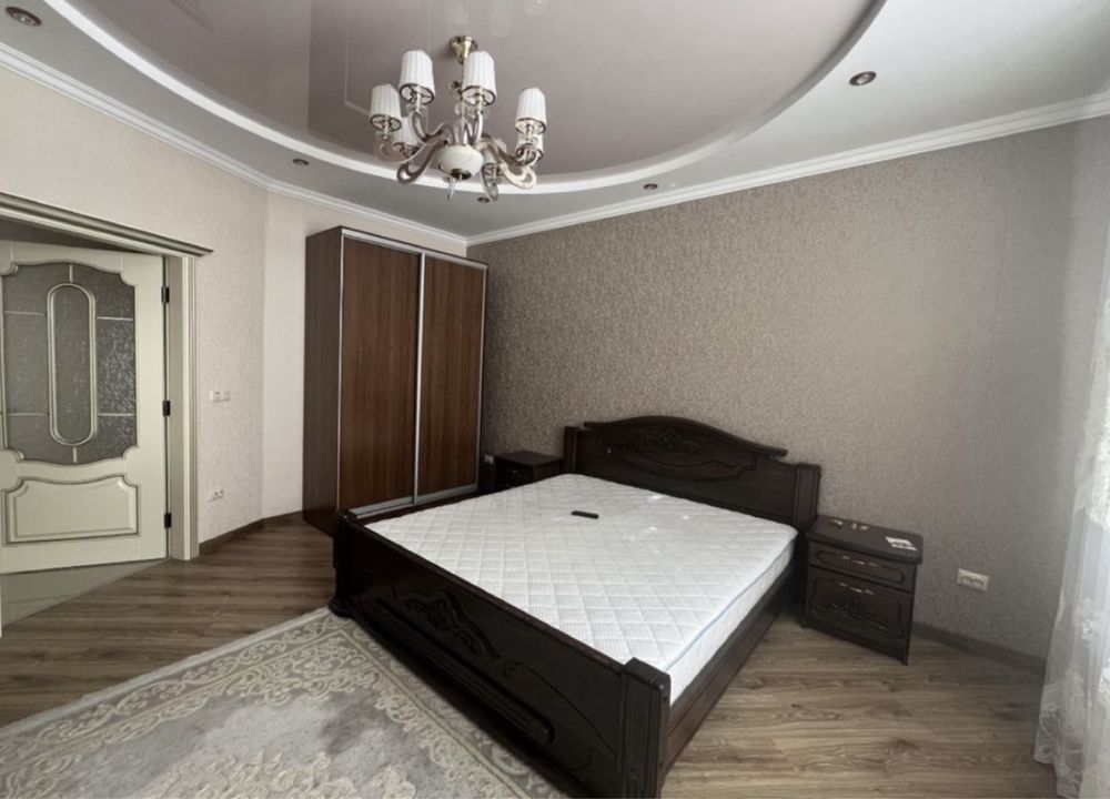 Оренда в центрі  2 кімнатноі квартири Перше заселенняобле