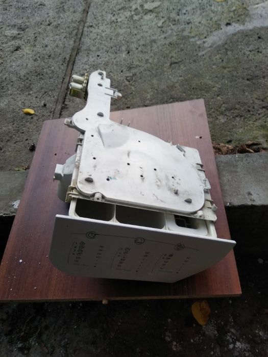 Пральна машина Індезіт на запчастини