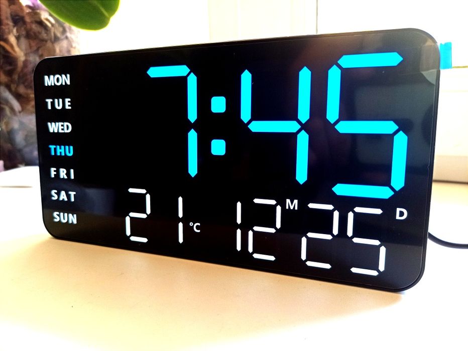 Годинник LED світлодіодний