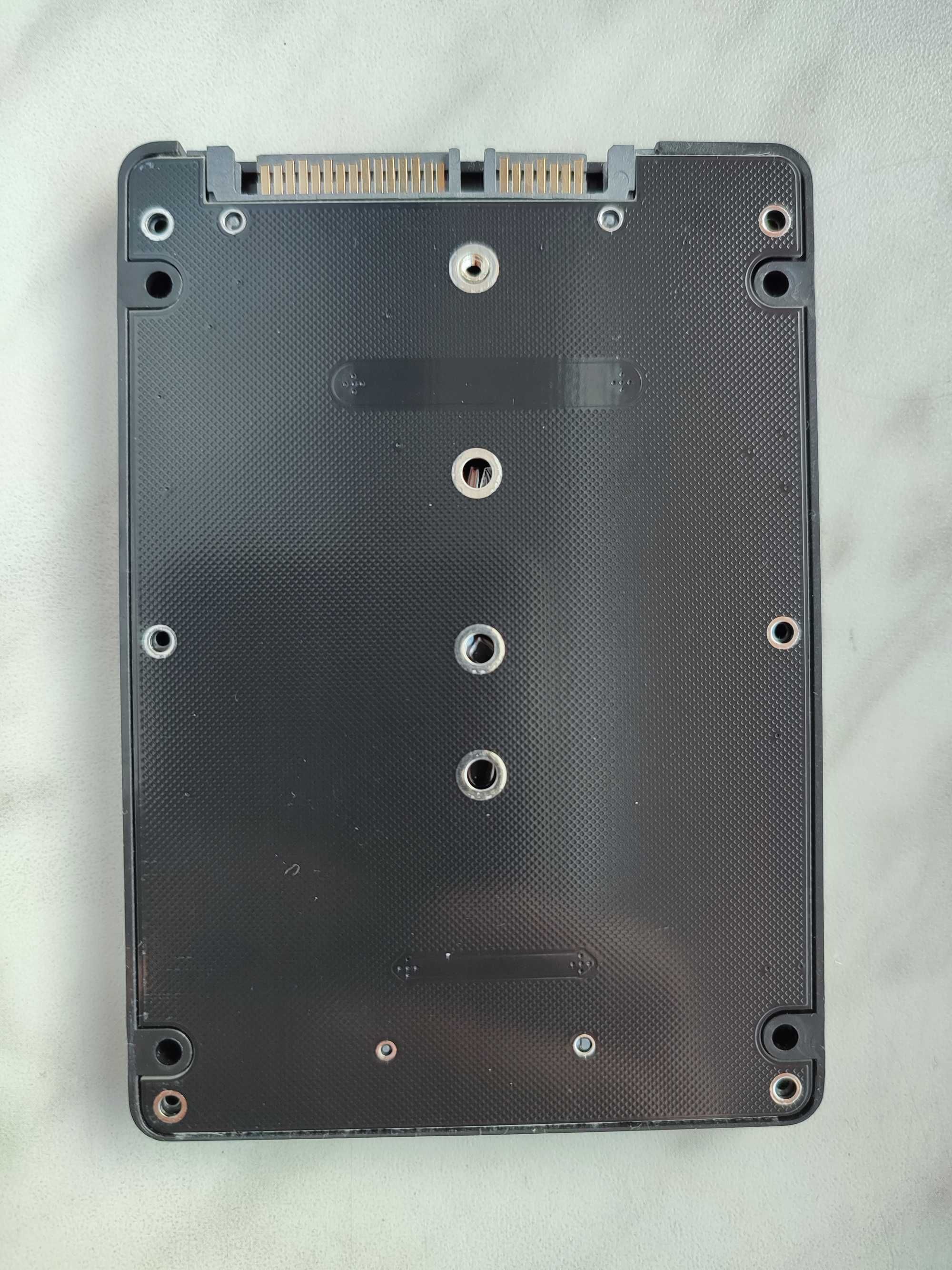 Kieszeń na dyski SSD M.2 SATA na SATA III 2,5''. Nowa.