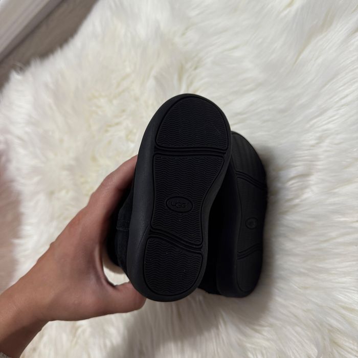 UGG Чобітки зимові челсі ботинки оригінальні 21-22 розмір 13 см
