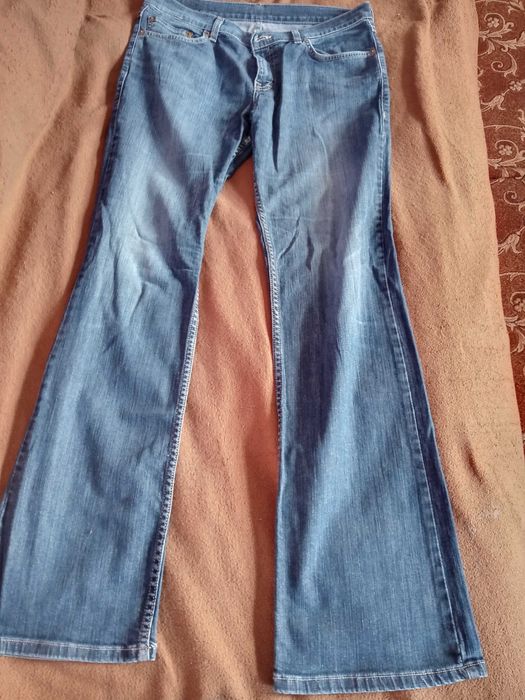 Джинси капрі Mustang розмір 34-36.