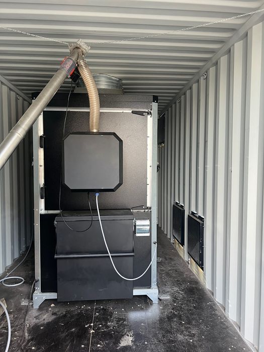 Generator/ nagrzewnica powietrza zasilana pelletem, ogrzewanie hali