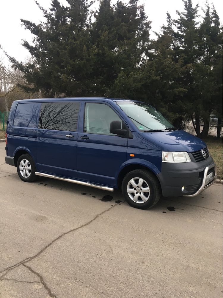 Продам Volkswagen Transporter Т 5 2006 года